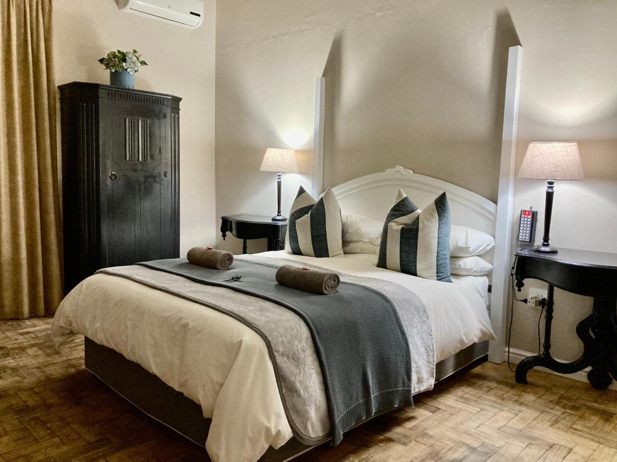 The Merino Guest House Beaufort West Exteriör bild